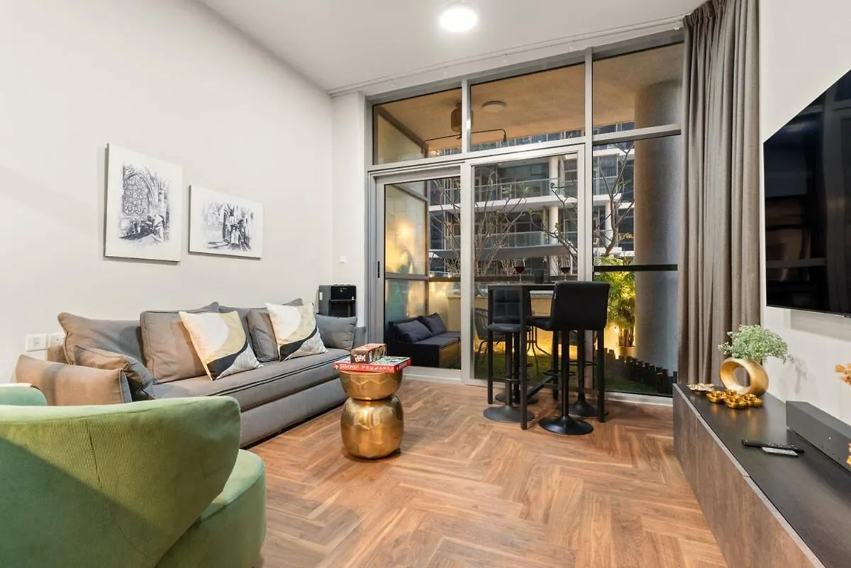 First Class Studio Urban Hideaway Dubai