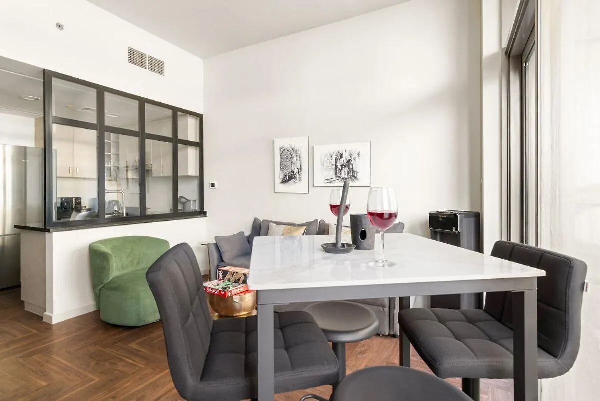 First Class Studio Urban Hideaway Dubai United Arab Emirates