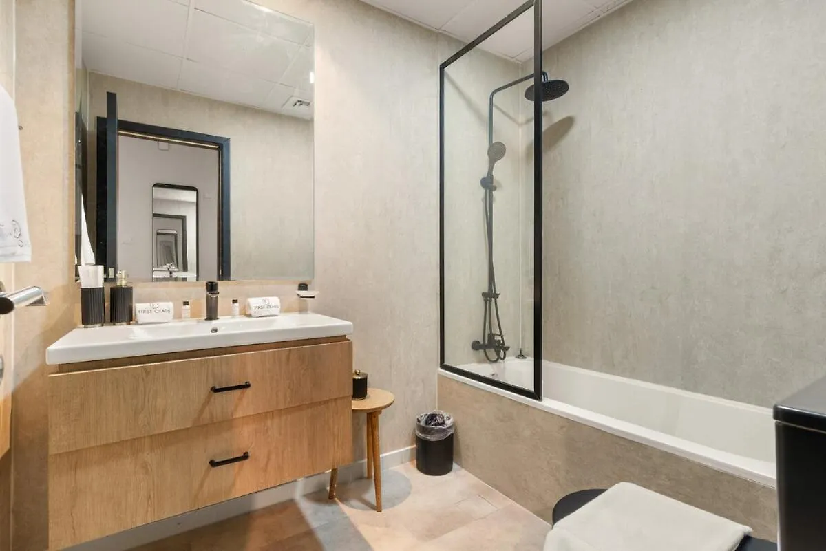 Apartment First Class Studio Urban Hideaway Dubai